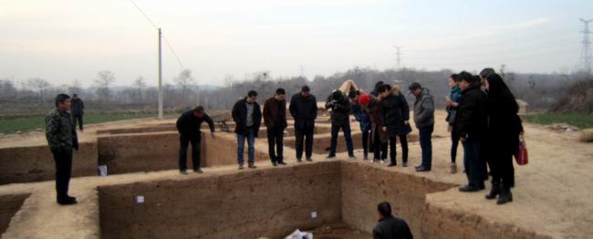 7000年班家古村寨考古现场